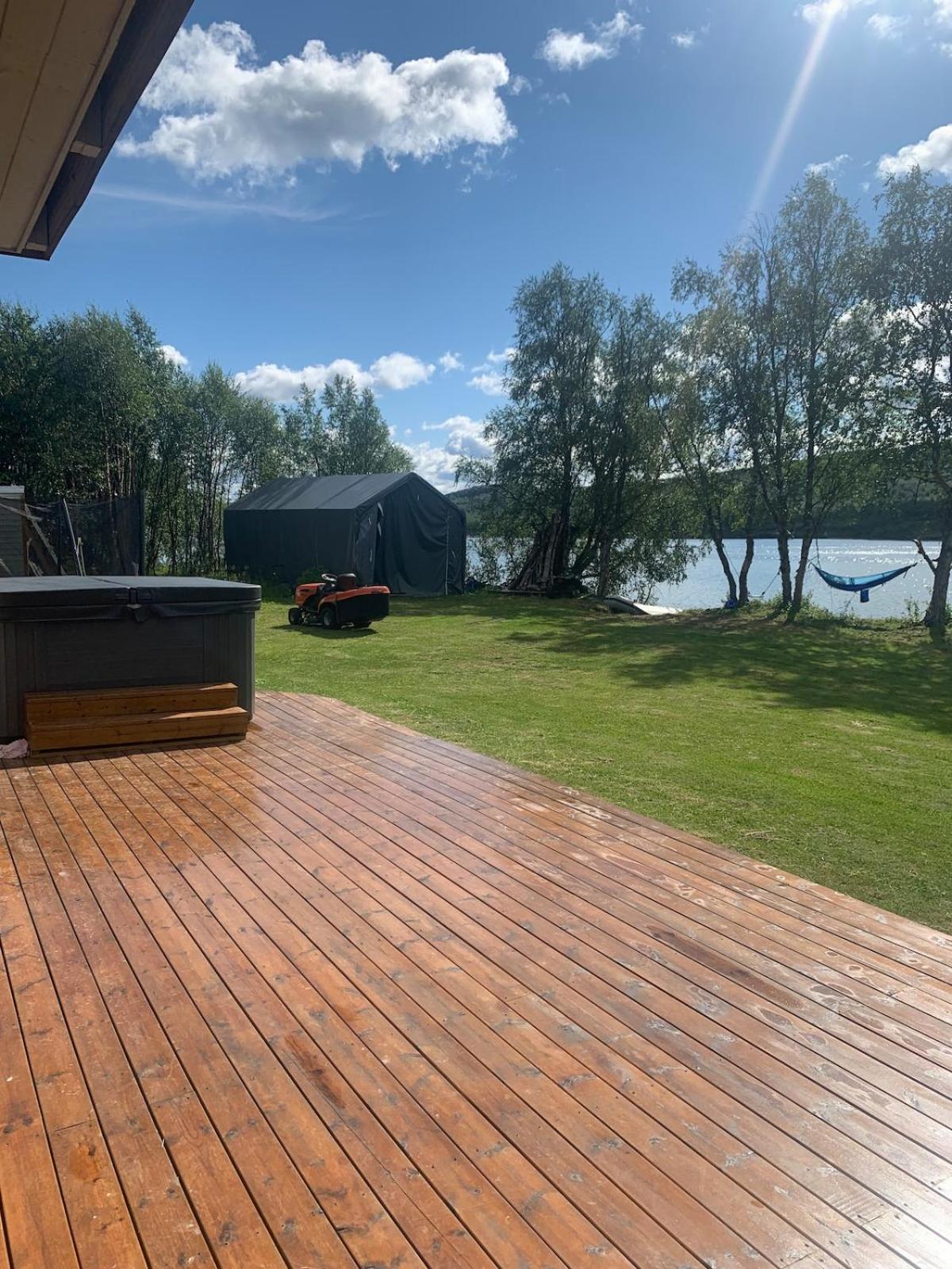 Cottage With Good Standard Next To Neiden River Eksteriør billede
